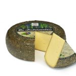 Bio Almkräuterkäse 50% Fett. i. Tr.